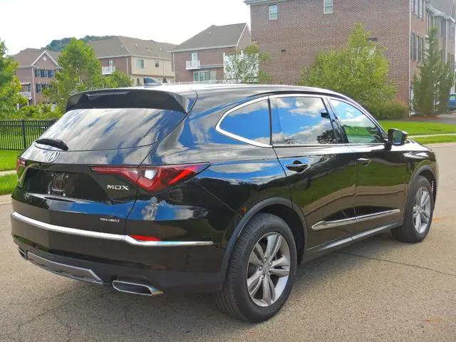 2025 Acura MDX Standard