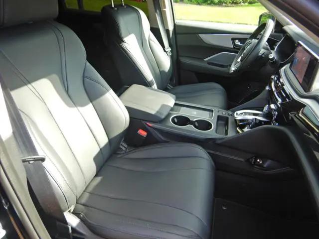 2025 Acura MDX Standard