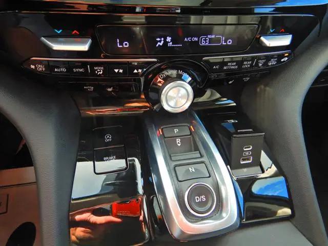 2025 Acura MDX Standard