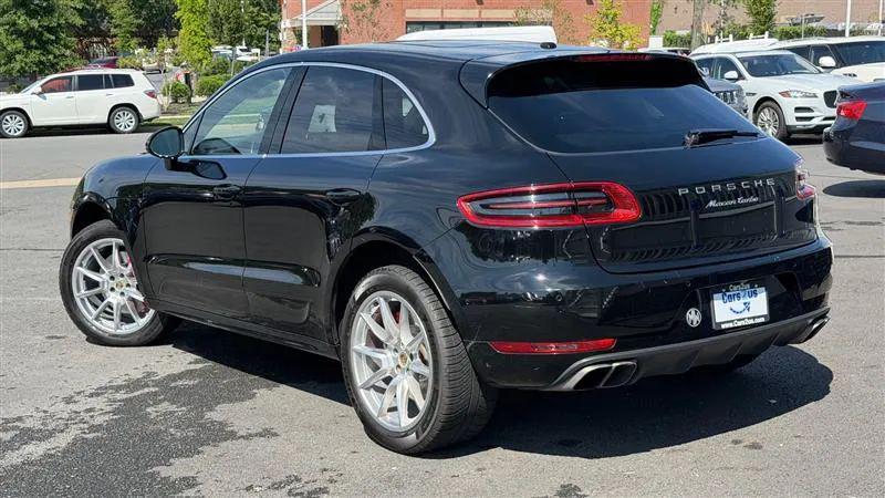 2018 Porsche Macan Turbo
