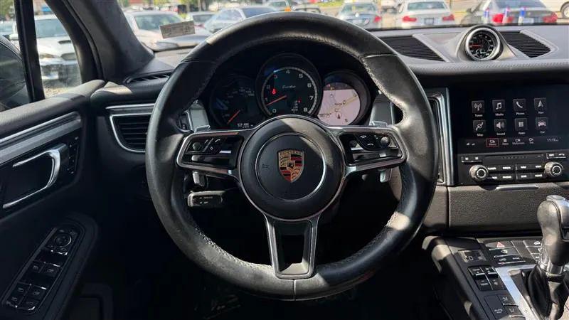 2018 Porsche Macan Turbo