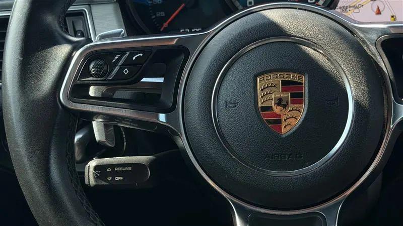 2018 Porsche Macan Turbo