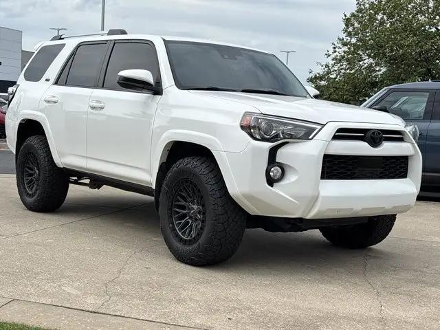 2020 Toyota 4Runner SR5 for sale in Bentonville, AR