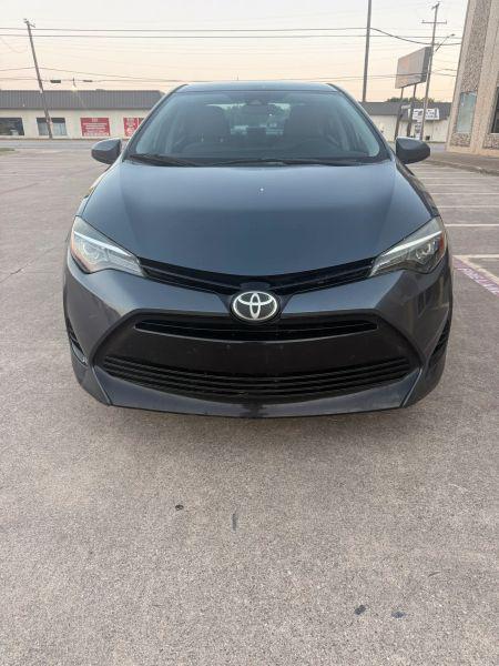2018 Toyota Corolla LE for sale in Arlington, TX