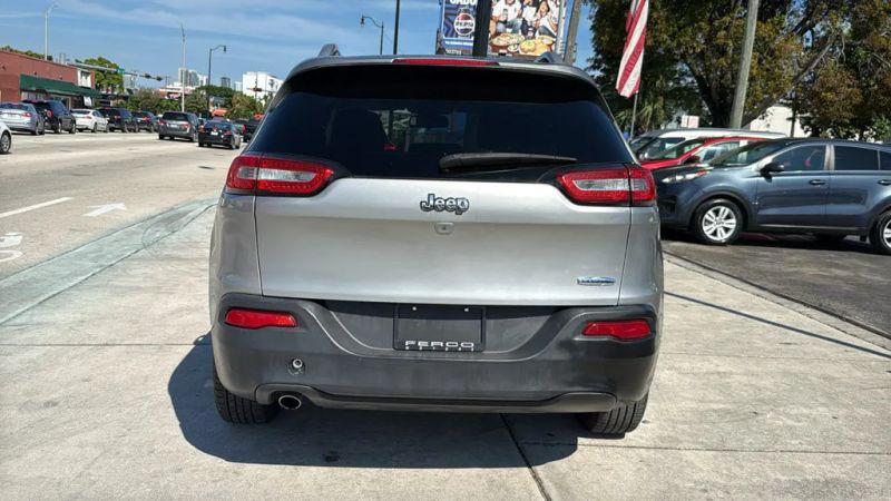 2017 Jeep Cherokee Latitude FWD