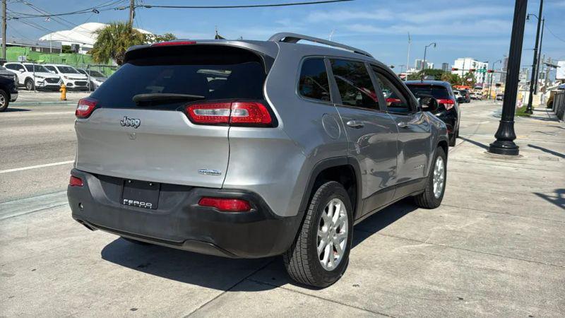 2017 Jeep Cherokee Latitude FWD
