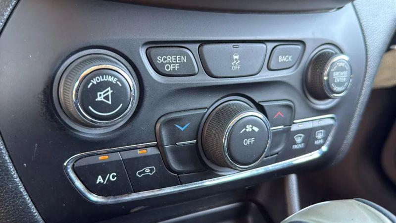 2017 Jeep Cherokee Latitude FWD