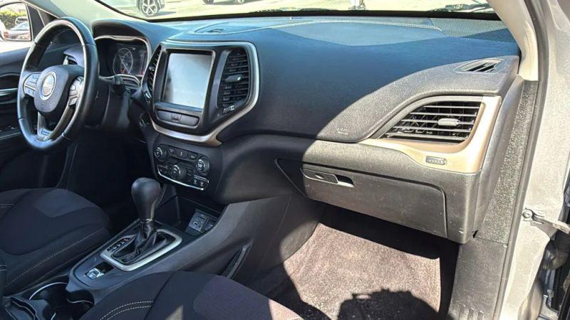 2017 Jeep Cherokee Latitude FWD
