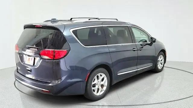 2019 Chrysler Pacifica Touring L Plus