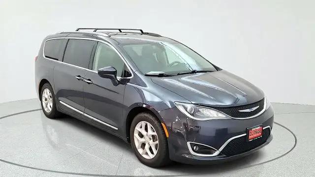 2019 Chrysler Pacifica Touring L Plus