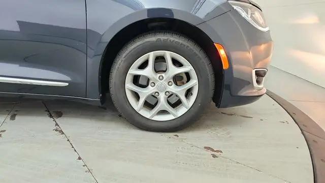 2019 Chrysler Pacifica Touring L Plus