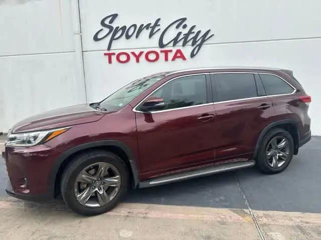 2017 Toyota Highlander Limited Platinum for sale in Dallas, TX