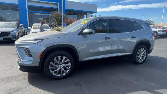 2025 Buick Enclave Preferred FWD