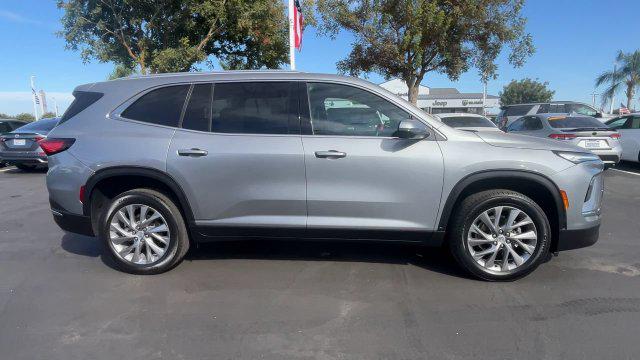 2025 Buick Enclave Preferred FWD