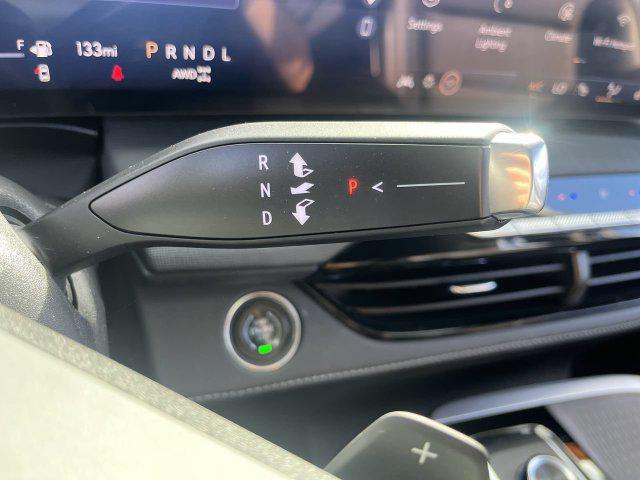 2025 Buick Enclave Preferred FWD