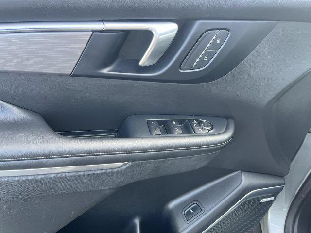 2025 Buick Enclave Preferred FWD