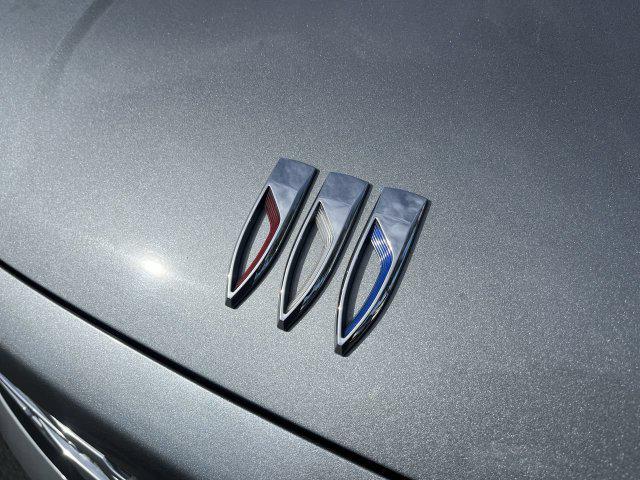 2025 Buick Enclave Preferred FWD