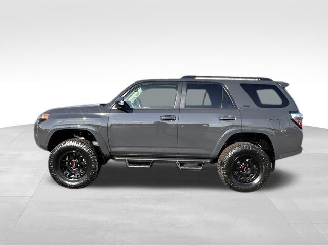 2024 Toyota 4Runner SR5 Premium 2024 Toyota 4Runner SR5 Premium