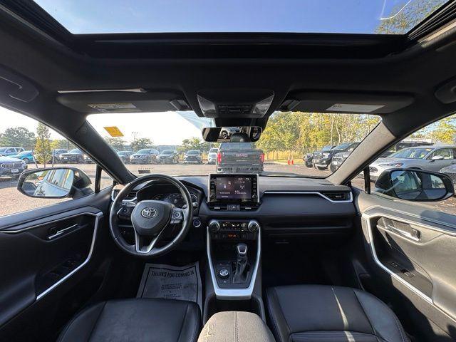 2022 Toyota RAV4 Hybrid XSE