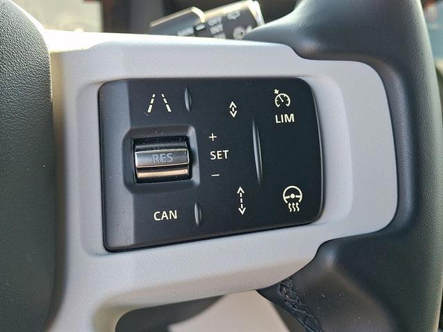 Used 2025 Land Rover Defender 110 P400 X-Dynamic SE For Sale in East Hanover, NJ