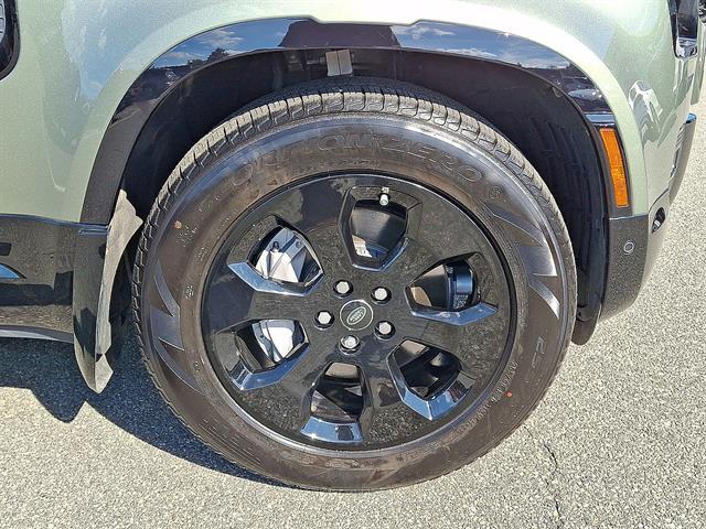Used 2025 Land Rover Defender 110 P400 X-Dynamic SE For Sale in East Hanover, NJ