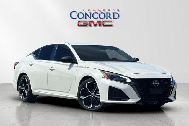 2023 Nissan Altima SR FWD for sale in Concord, CA