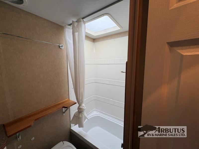 2006 CRUISER RV FUN FINDER T210 TRAVEL TRAILER