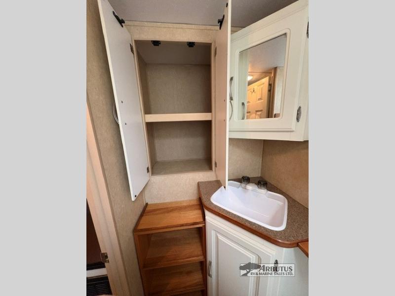 2006 CRUISER RV FUN FINDER T210 TRAVEL TRAILER