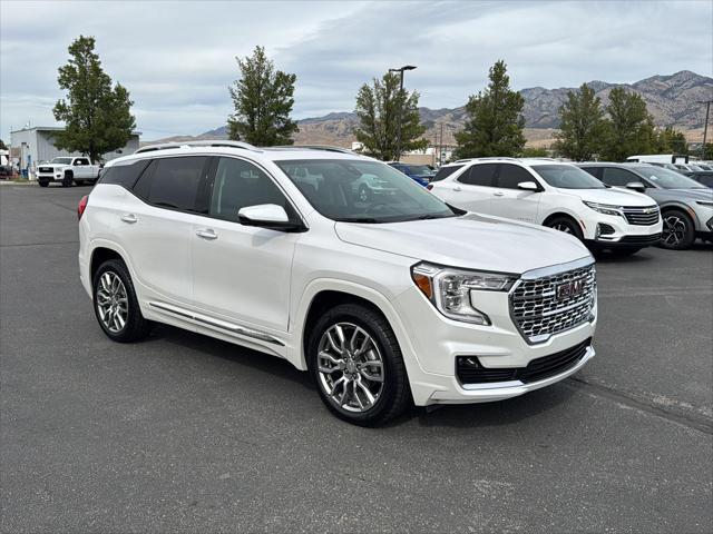 2022 GMC Terrain AWD Denali