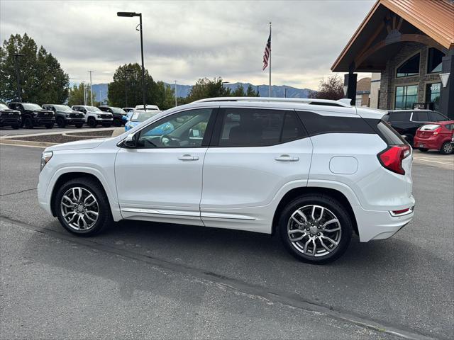 2022 GMC Terrain AWD Denali