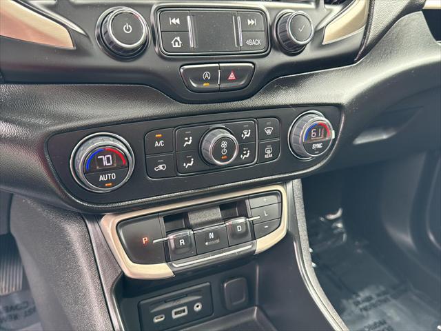 2022 GMC Terrain AWD Denali