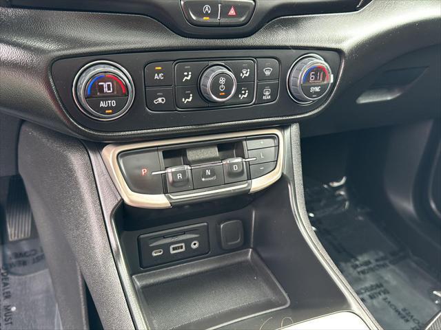 2022 GMC Terrain AWD Denali