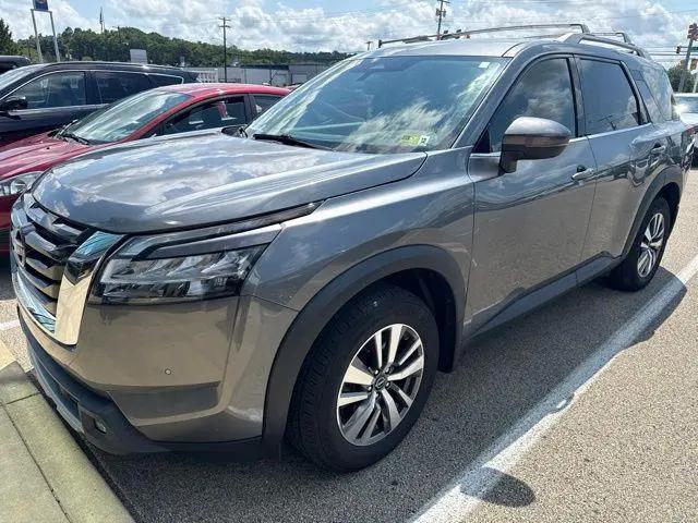 2022 Nissan Pathfinder SL 4WD for sale in Washington, PA