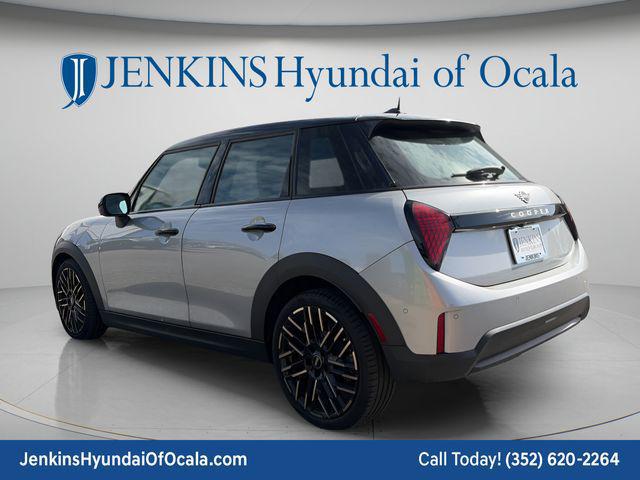 2025 MINI Hardtop Cooper