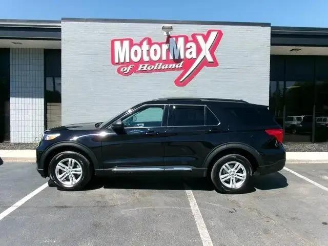 2023 Ford Explorer XLT for sale in Holland, MI