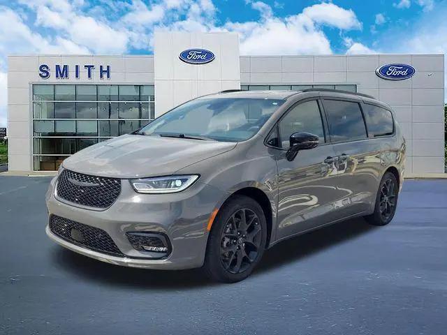 2025 Chrysler Pacifica Limited for sale in Conway, AR