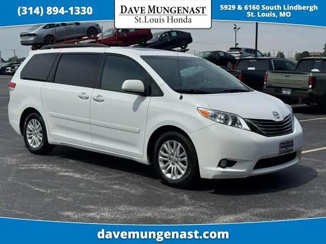2014 Toyota Sienna XLE V6 8 Passenger for sale in Saint Louis, MO