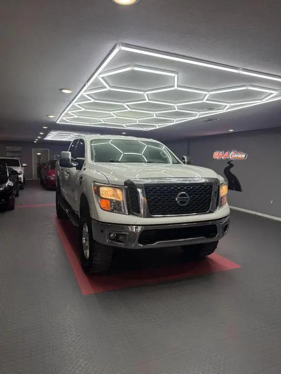 2017 Nissan Titan SV for sale in Largo, FL