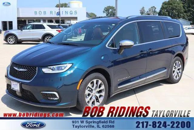 2025 Chrysler Pacifica Hybrid Pinnacle for sale in Taylorville, IL