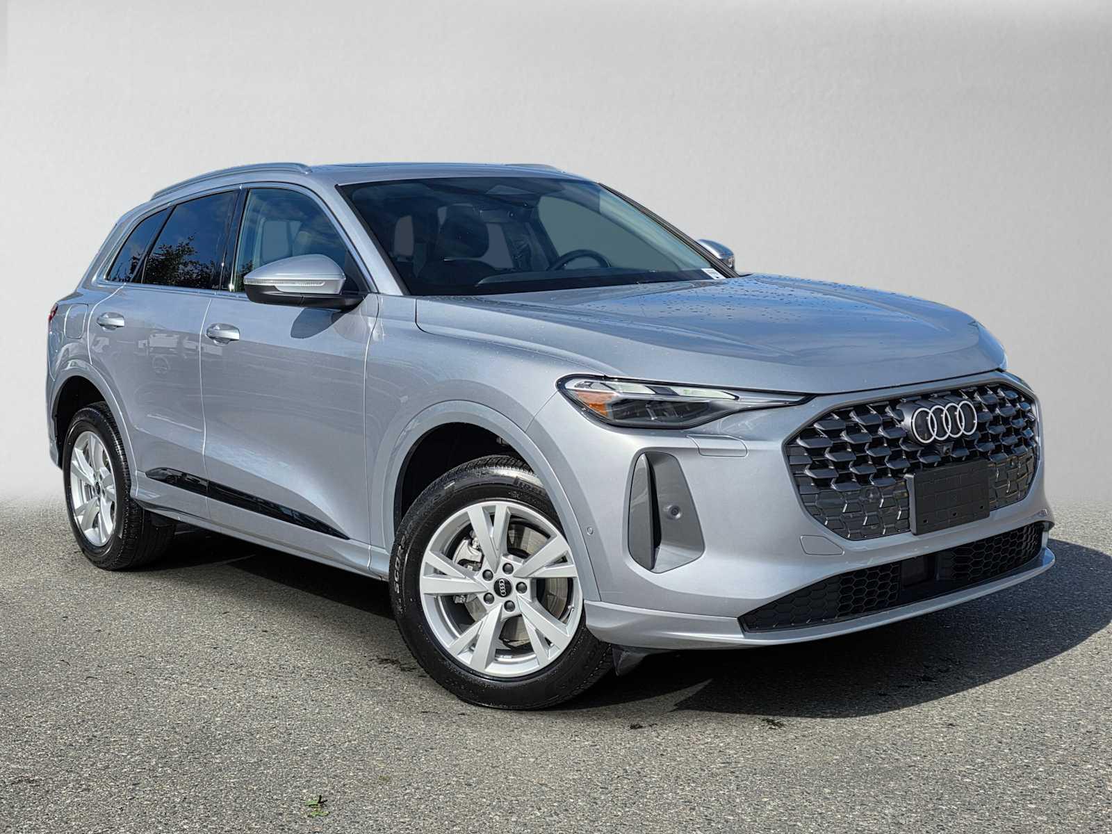  2025 Audi Q5 SUV / Crossover All-Wheel Drive Automatic