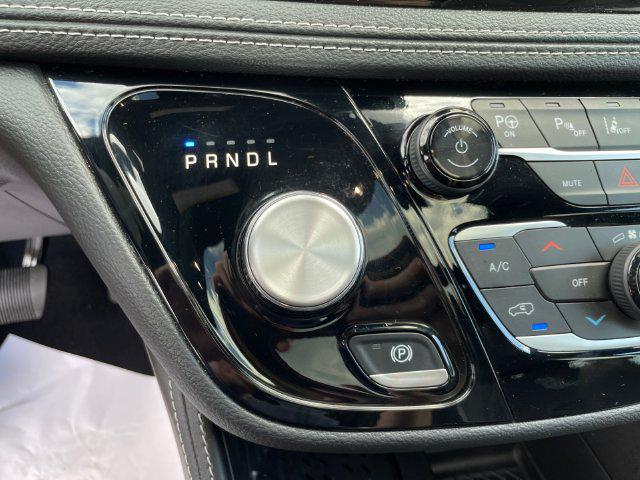 2025 Chrysler Pacifica Limited AWD
