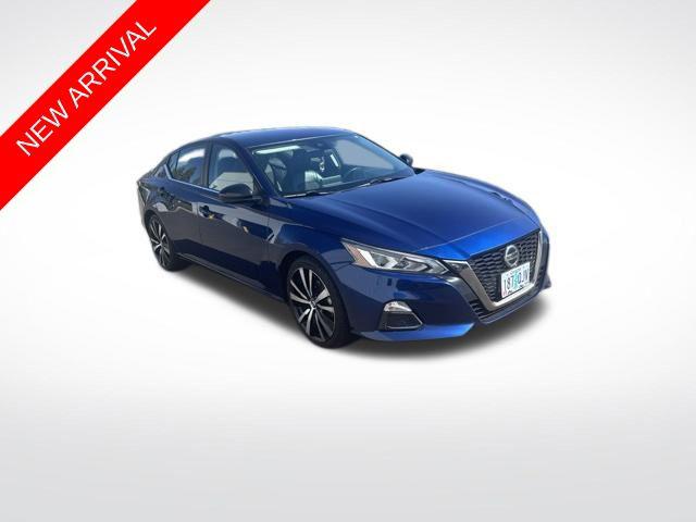 2022 Nissan Altima SR FWD for sale in Salem, OR