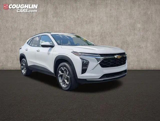 2025 Chevrolet Trax FWD LT for sale in Heath, OH