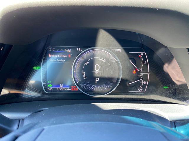 2023 Lexus ES 300h Luxury