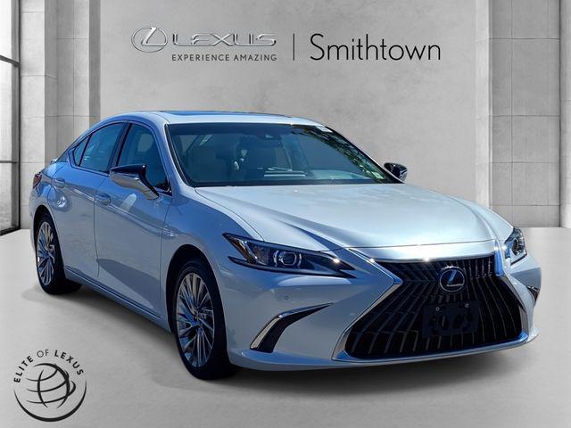 2023 Lexus ES 300h Luxury for sale in Saint James, NY