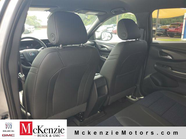 2026 Buick NV Preferred FWD