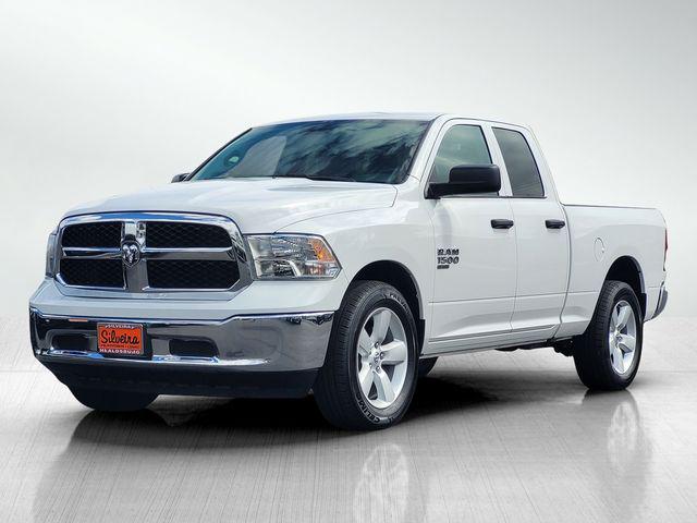 2024 Ram 1500 Classic SLT Quad Cab 4x4 64 Box