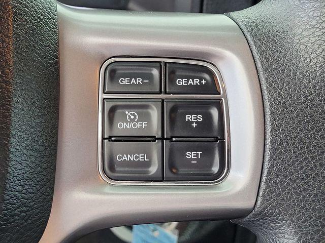2024 Ram 1500 Classic SLT Quad Cab 4x4 64 Box