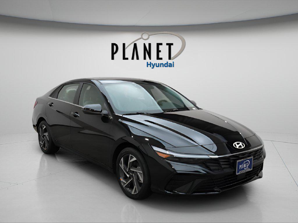 2025 Hyundai Elantra Hybrid Limited