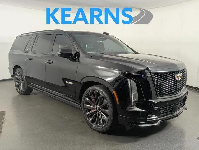 2025 Cadillac Escalade ESV V-Series for sale in Johnson Creek, WI